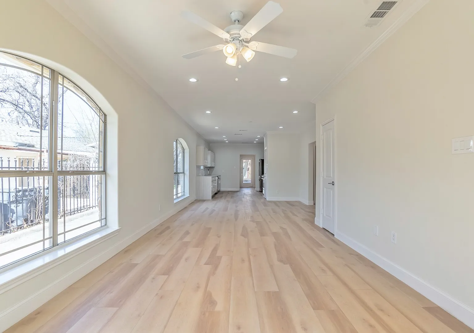 Fully Updated 1910 Craftsman in Mount Auburn | 3BD/2BA Near Lakewood — Photo 3