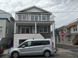 21 Maryland Ave, Long Beach, NY 11561