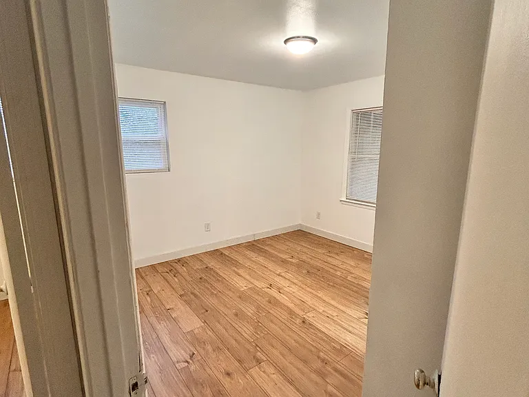 571 Fielding Cir — Photo 8