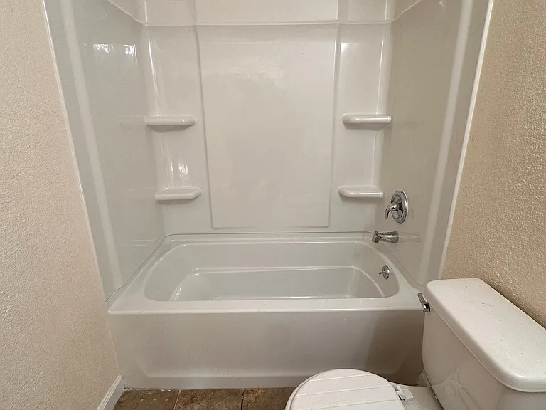 1400 Lambert Way #3 — Photo 11