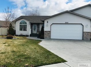 3745 E Ellendale Cir, Ammon, ID 83406