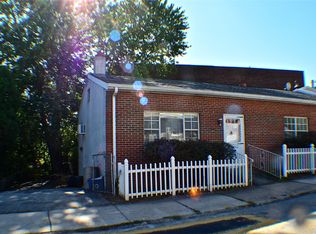 4170 Terrace St, Philadelphia, PA 19128