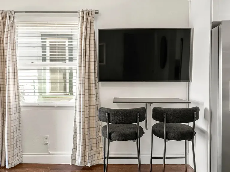 497 Gartrell St SE #1 — Photo 4