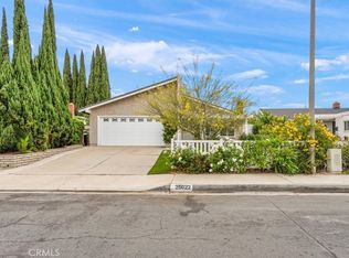 25022 La Suen Rd, Laguna Hills, CA 92653