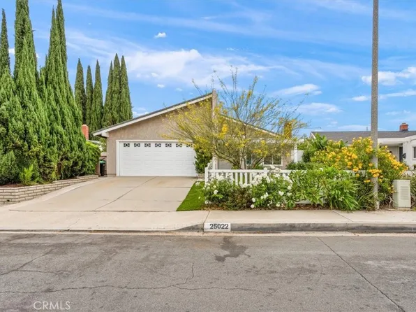 25022 La Suen Rd, Laguna Hills, CA 92653