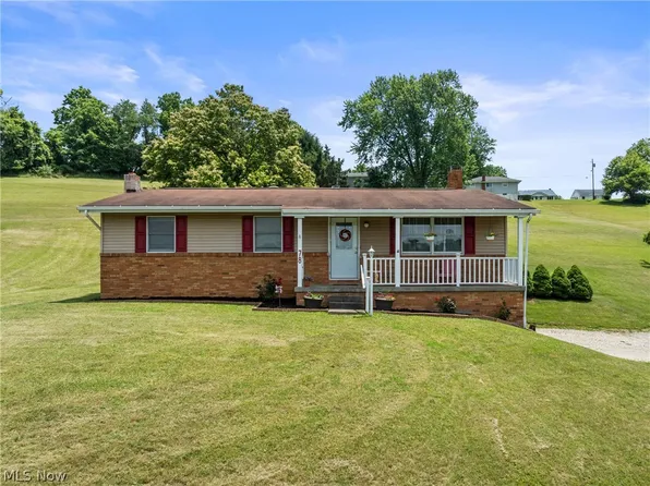 78 Quaker St, Smithfield, OH 43948