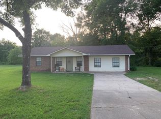 321 Gandy Rd, Ellisville, MS 39437