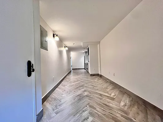 Rented by ERNY LLC | media 2