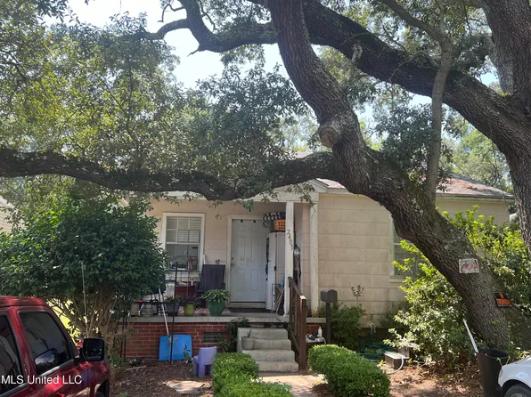 2405 Joan Ave, Gulfport, MS 39501