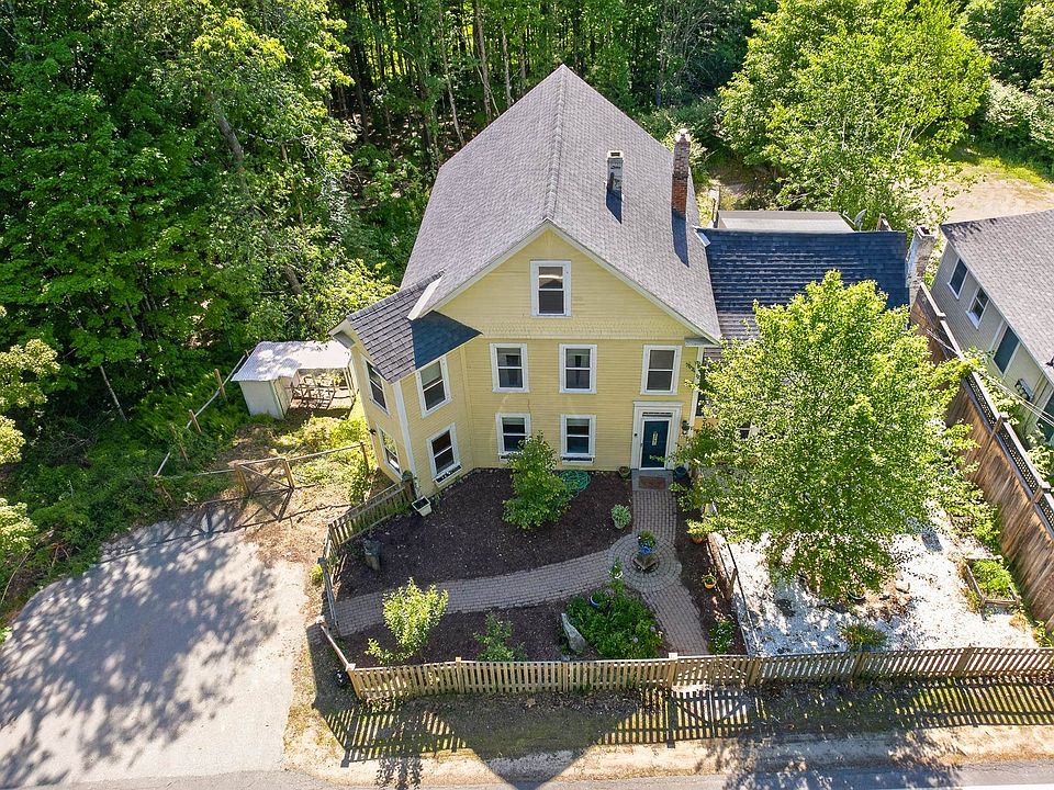 1st image of 17 Forest Road