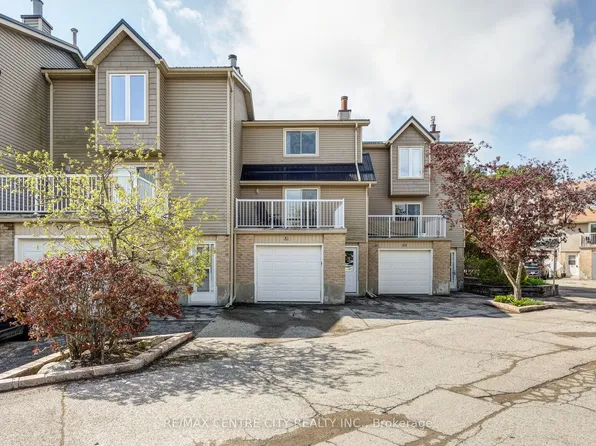 301 Carlow Rd #31, Central Elgin, ON N5L 1B7