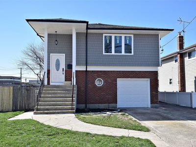 10 W Oxford Street, Valley Stream, NY, 11580