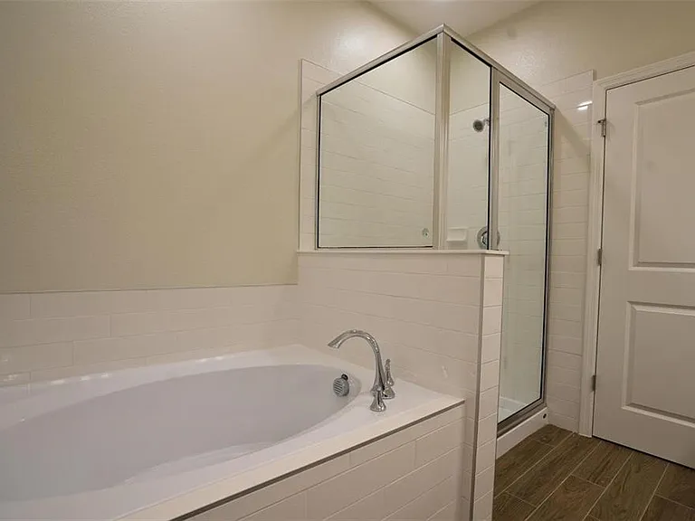 14819 Harvest St — Photo 18