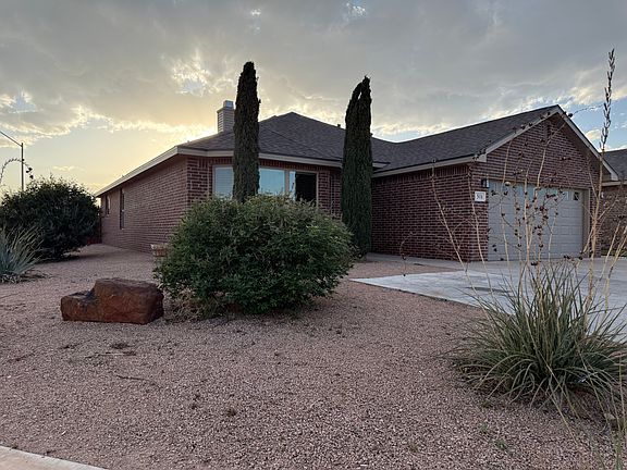 3rd image of 501 O'Rourke St