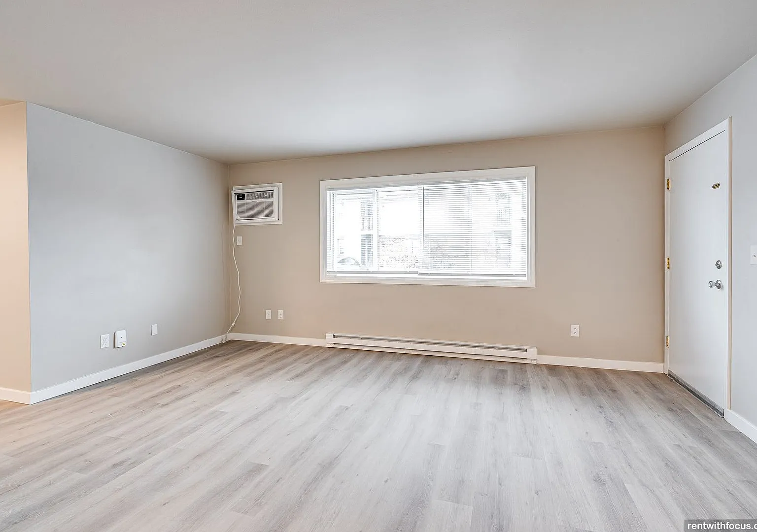 520 W. Linwood Ave. — Photo 3