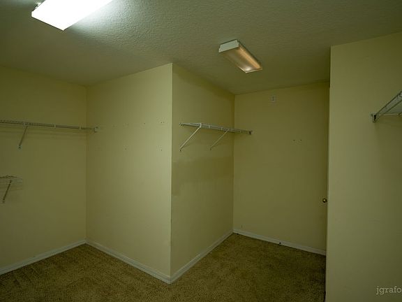 2nd image of 2136 Shadow Creek Dr