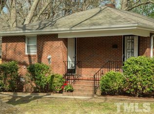 2602 Amberwood Dr, Durham, NC 27705