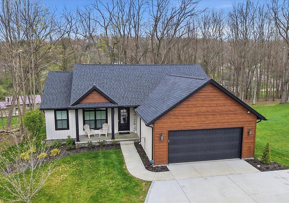 1st image of 353 Valleybrook Cir