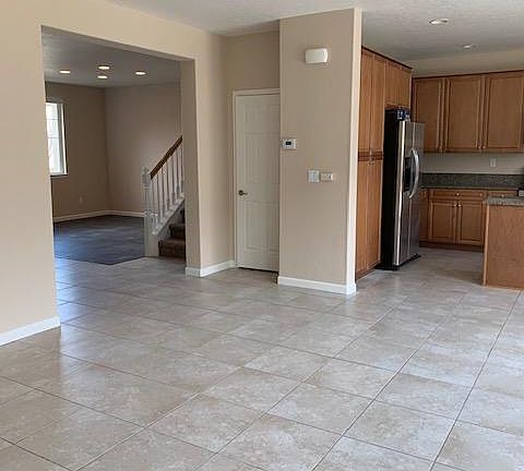 4th image of 10752 Grayslake Dr
