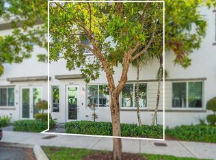 6645 NW 103rd Path, Doral, FL 33178