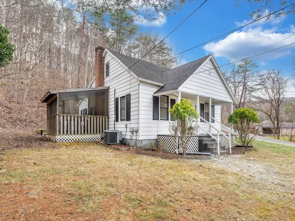 3614 Santa Fe Trl, Roanoke, VA 24018