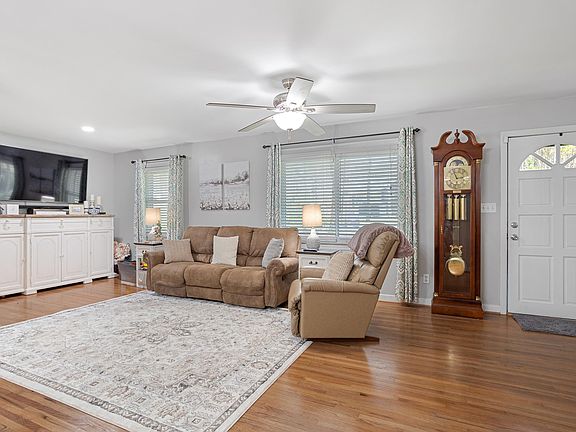 4th image of 5224 Elm Rd