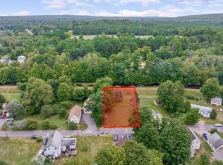 20 Water St, Farmington, NH 03835