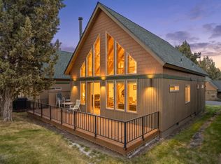 1643 Prairie Falcon Dr, Redmond, OR 97756