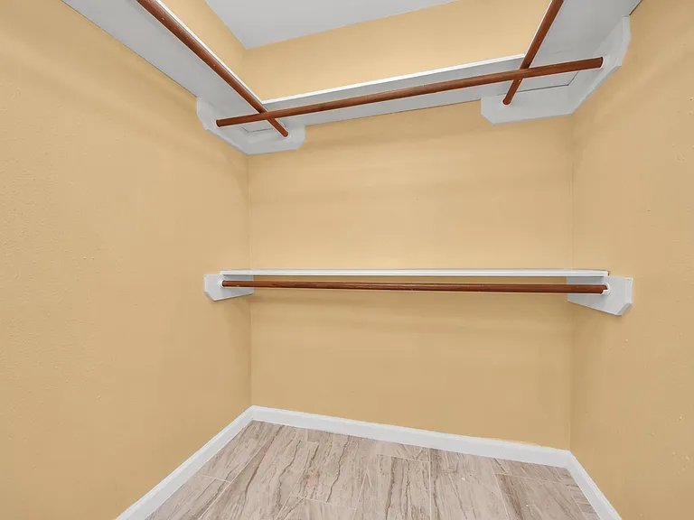 3935 Heathersage Dr — Photo 34