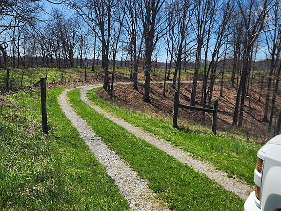 4th image of 9999 Josephine Rd