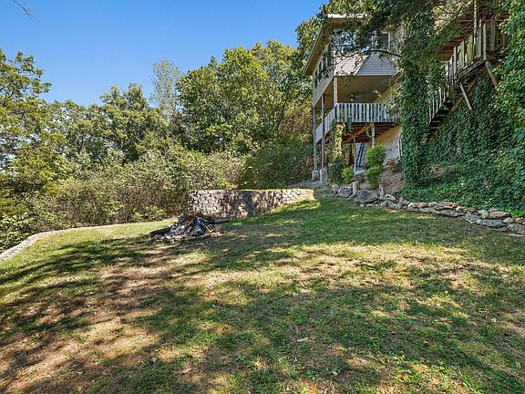 2nd image of 152 Shore Dr
