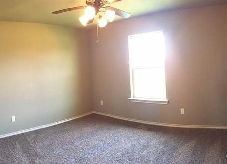 708 Denali Ct — Photo 8