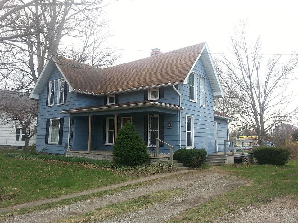 2nd image of 114 S Union St