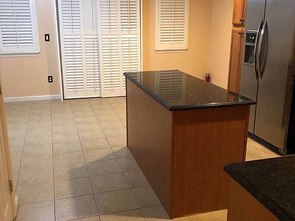 3rd image of 32 Trina Ln #2F