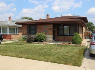 8635 S Tripp Ave, Chicago, IL 60652