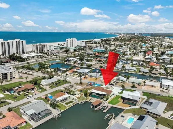 120 ALBATROSS ST, FORT MYERS BEACH, FL 33931