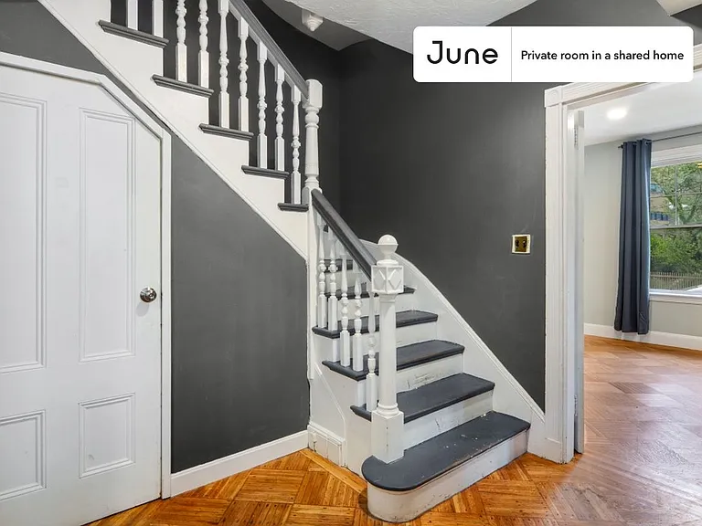 19 Putnam Ave #E — Photo 9