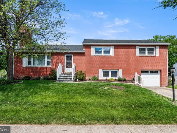 516 Evergreen Ave, Folsom, PA 19033