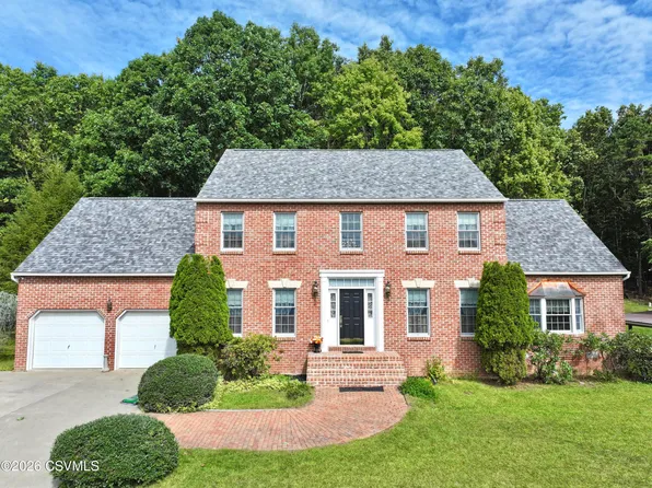 2371 Stetler Dr, Coal Township, PA 17866