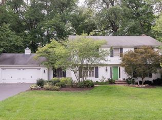 60 Spring Dr, Zionsville, IN