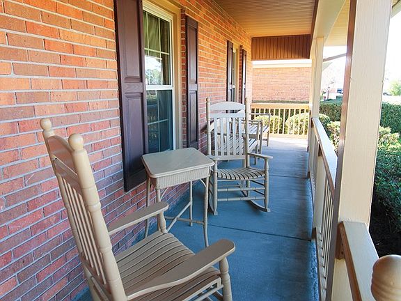 3rd image of 109 Breckenridge Dr