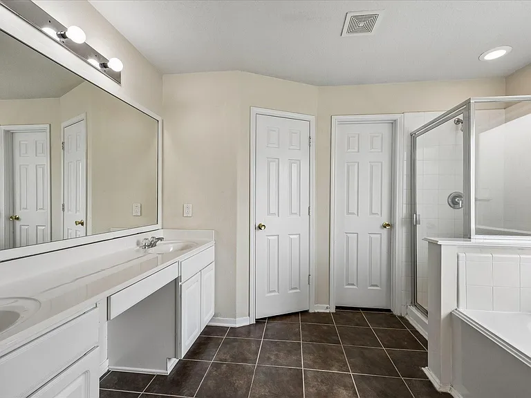15519 Hickory Dale St — Photo 11