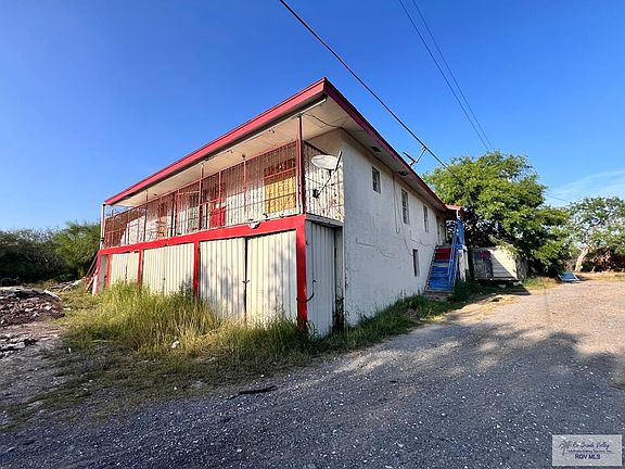 5th image of 580 N Dakota Ave