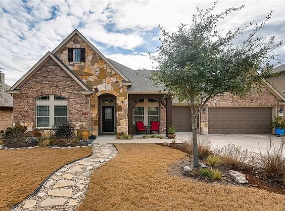 3rd image of 260 Sand Hills Ln