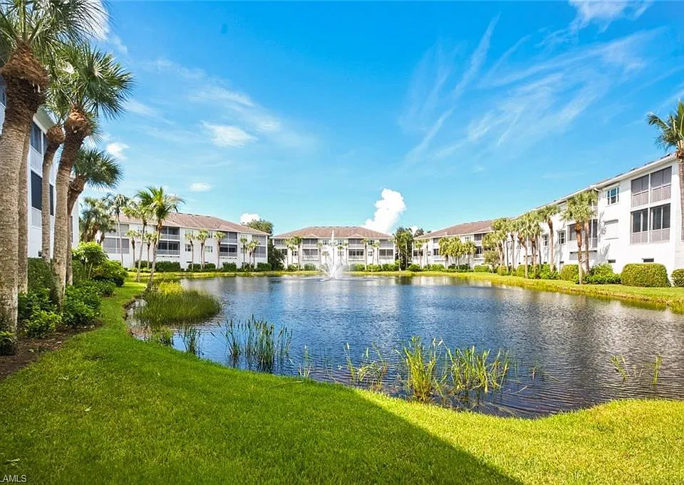 795 Bentwater Cir #202