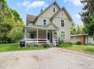 221 S Washington St, Manchester, MI