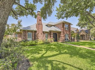 2303 Autumn Oaks Trl, Arlington, TX 76006