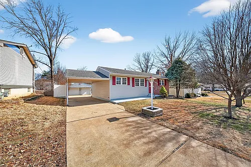 10022 Killoren Dr Photo 1