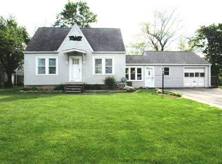 6939 N Custer Rd, Monroe, MI 48162