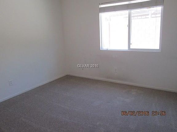 3rd image of 10329 Bluff Valley Ct